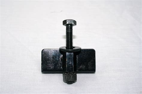 Snugtop Camper Shell Clamps