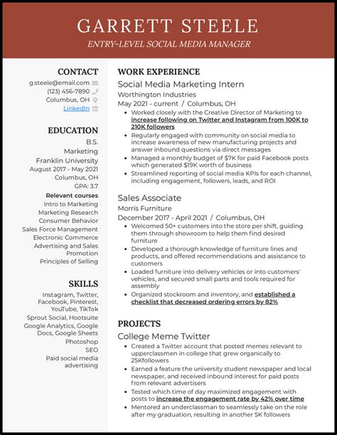 Social Media Manager Resume—Sample and 25+ Writing Tips