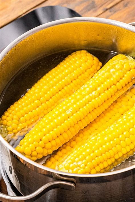 How to Choose Which LED Corn Cob Retrofit Bulb is Right for Replacing