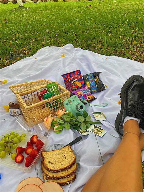 soft indie picnic aesthetic