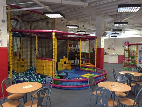 soft play centres in crawley