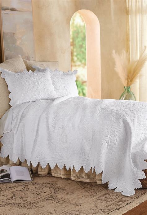 Soft Surroundings Quilt