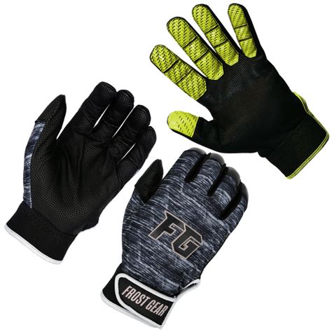 Softball Gloves Throwing