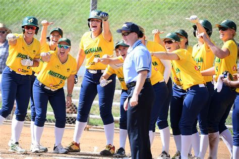 Softball In Australia