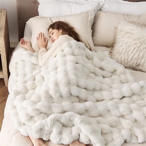 Softest Blanket On Amazon