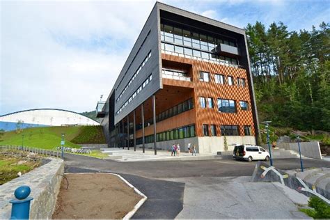 sogn og fjordane university college