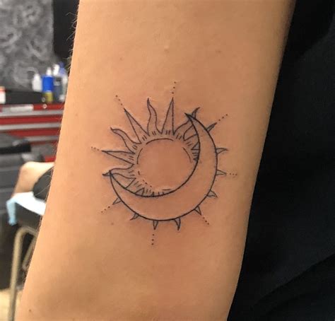 Review Of Sol Y Luna Tattoo Design Ideas