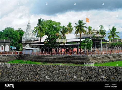 Solapur Is In Which State