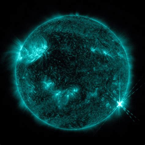solar flare 2022 hitting earth