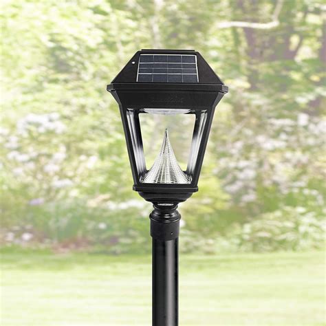 home.furnitureanddecorny.com:solar powered lamp post tops