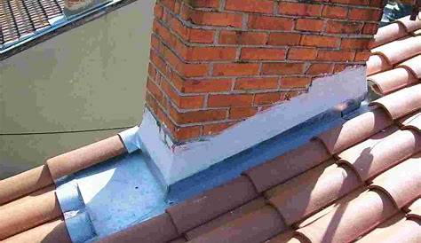 Solin de cheminée en zinc Revêtements modernes du toit