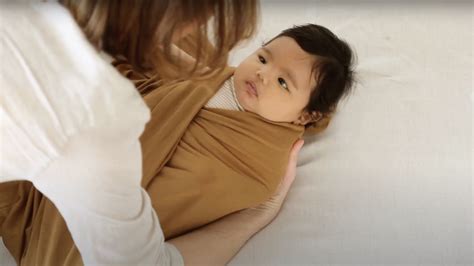 Solly Swaddle Tutorial