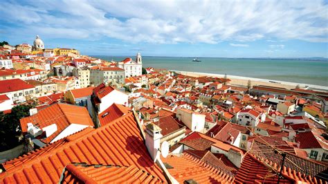 solo tours to portugal