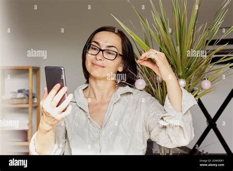 somewhere alternative selfies