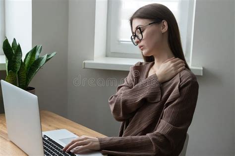 Sore Shoulder From Computer Use