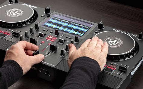 soundswitch compatible dj controllers
