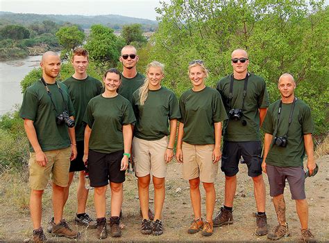 Conservation volunteering in South Africa a field guide GVI