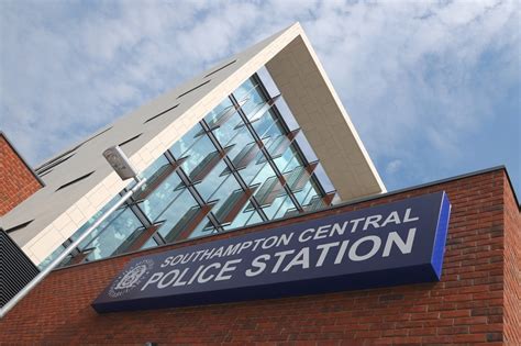 southampton central police station force