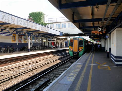 southampton central station platform 1