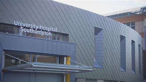 southampton hospital address uk