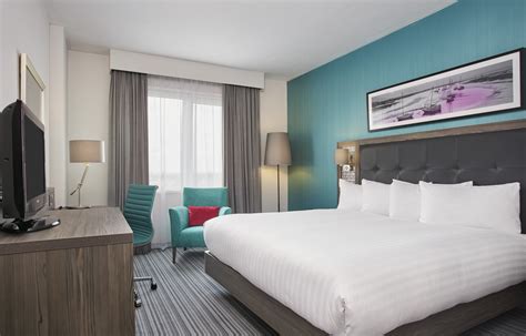 southampton hotel room availability