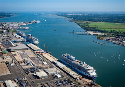 southampton ships in port today