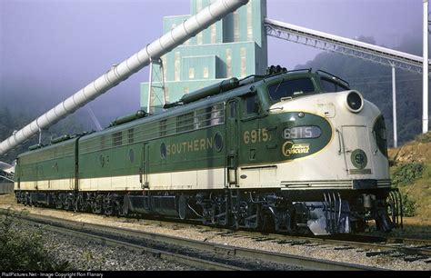 southern railway electric locomotives