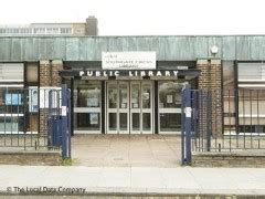 southgate library opening times