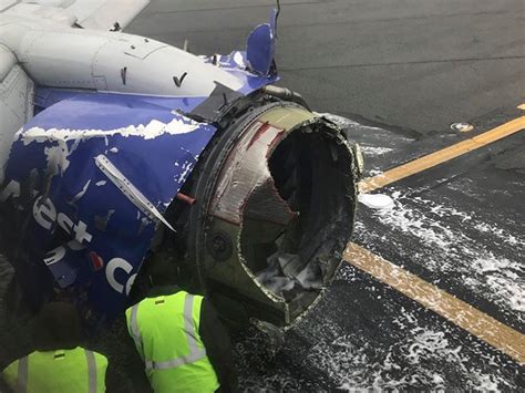 southwest boeing 737-800 incident