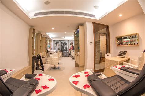 spa and salon in hyderabad