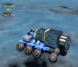 space engineers is have 2 ore detector good