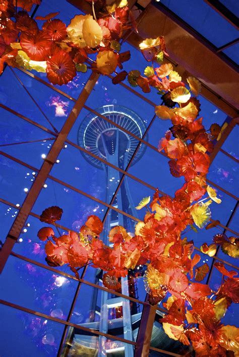space needle to chihuly garden