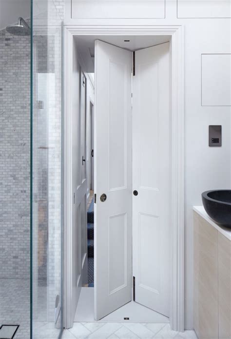 Space Saving Bathroom Door Ideas