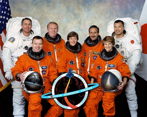 space shuttle challenger crew