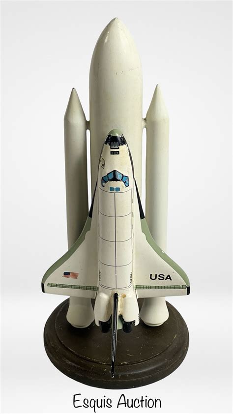 Space Shuttle Desktop Model