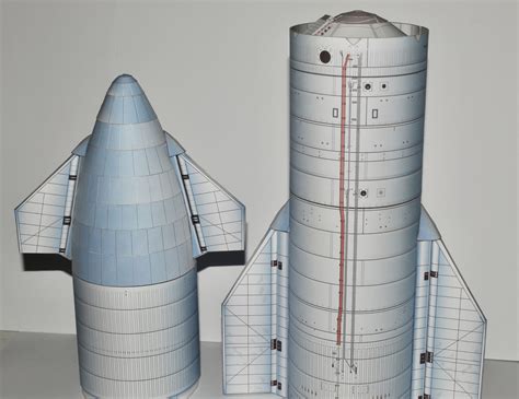 Spacex Paper Model
