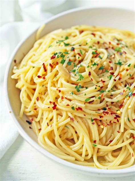 Resipi Spaghetti Aglio Olio Yang Sedap Dan Mudah