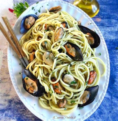 spaghetti con le cozze surgelate in bianco