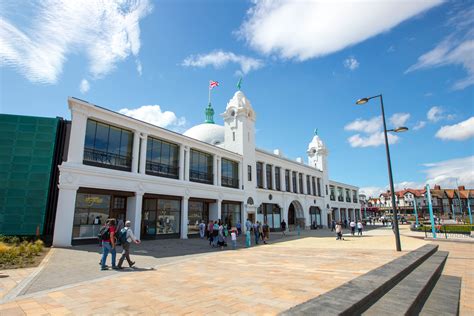 spanish town whitley bay