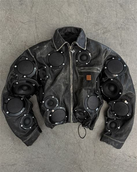 Speaker Jacket