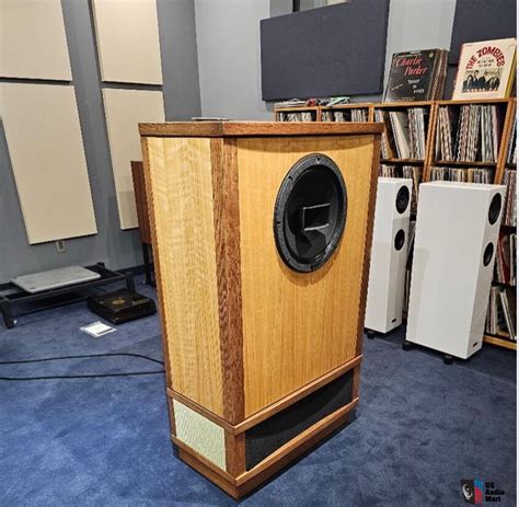 Speakers Cabinets