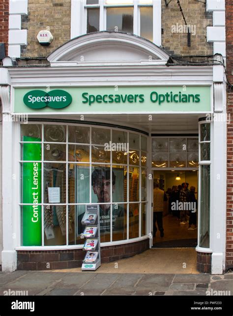 specsavers east street chichester