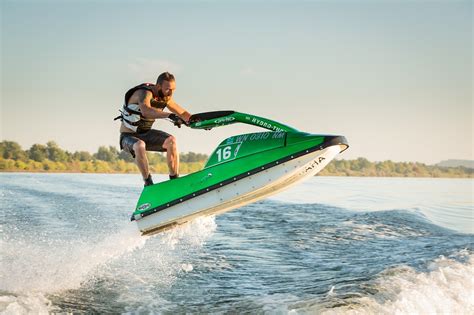 Speed Boat and Jet Ski