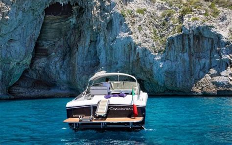 Speedboat in Capri