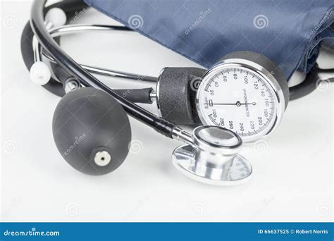 Sphygmomanometer Or Stethoscope