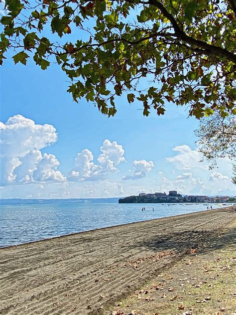 Le meraviglie della Spiaggia di Dayton: una perla nascosta della costa italiana