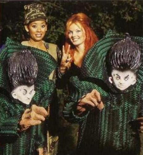 spice girls movie aliens