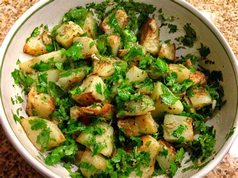 Spicy Herb Potatoes