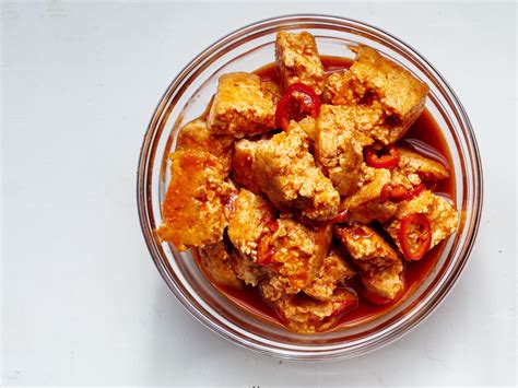 Spicy Tofu Crumbles