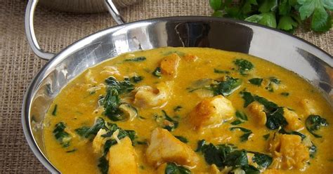 Spinach Yellow Curry